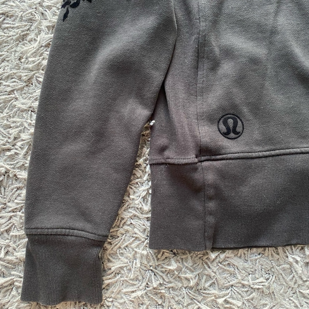 Lululemon Floral Flock Pullover - Picture 8 of 10